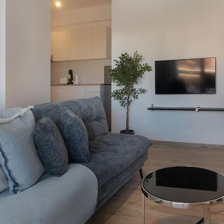 Phaedrus Living City Breeze Residences Finesse لارنكا المظهر الخارجي الصورة
